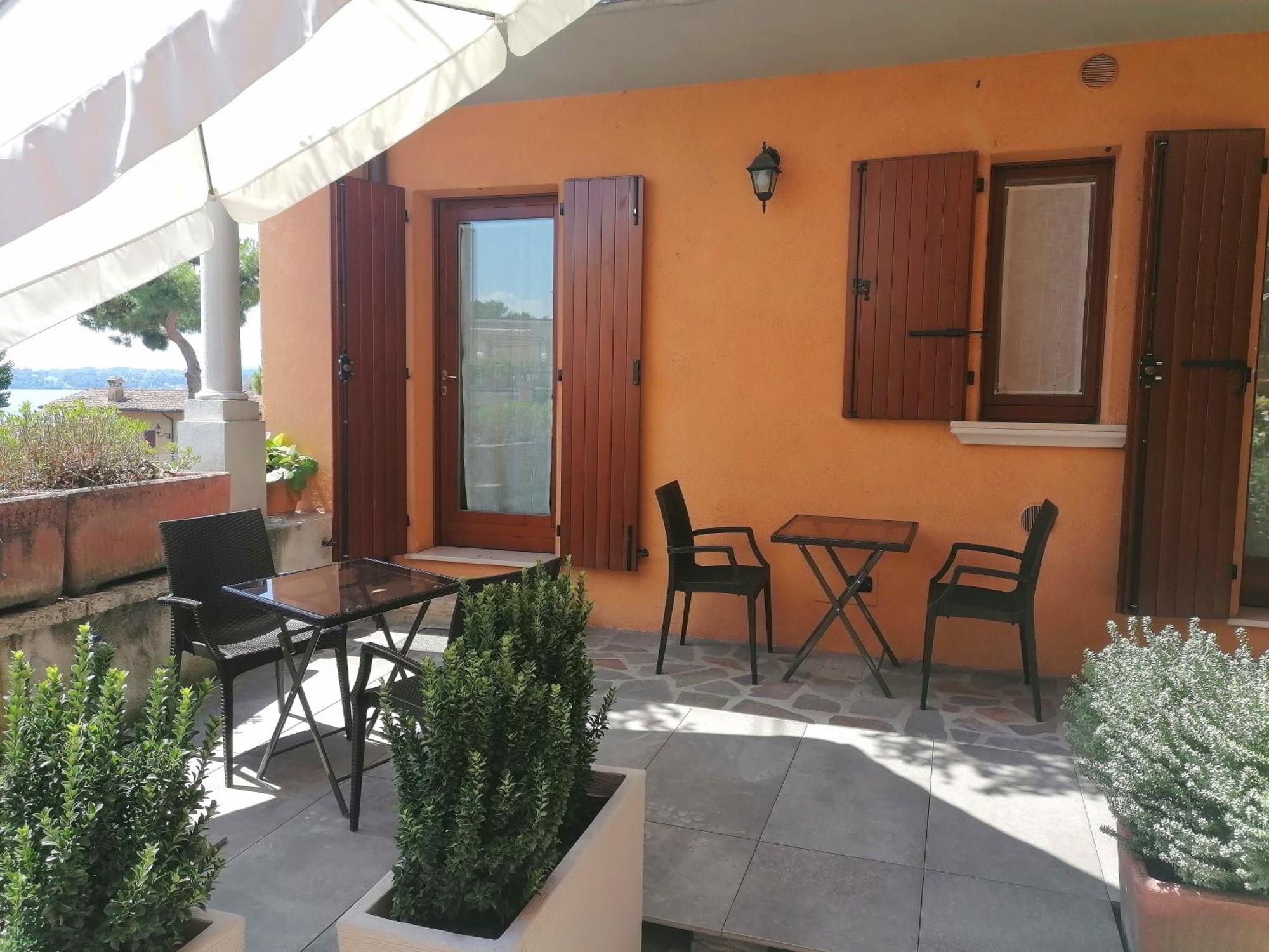 B&B Agora' Gardone Riviera Exterior photo