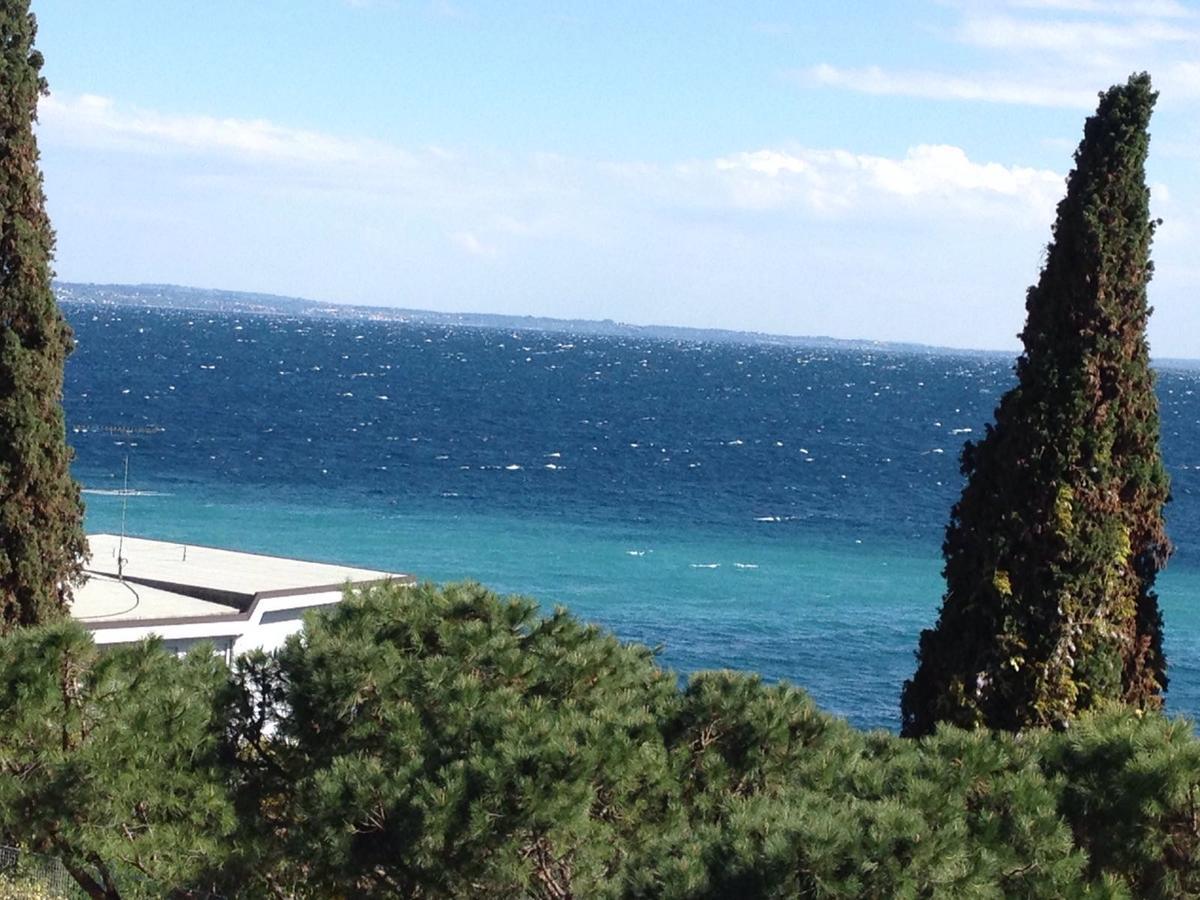 B&B Agora' Gardone Riviera Exterior photo